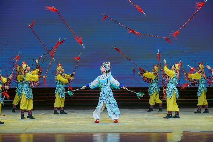 �׌�ȫ��������������չ���ڏV���ό��]Ļ